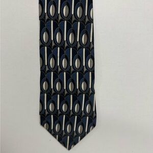 Stylish Geometric Silk Men's Tie in Blue and Black
